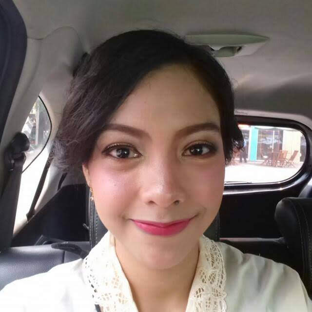 Canya Naomi Karyawan